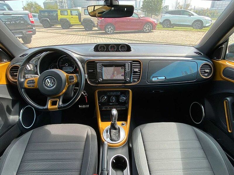 Volkswagen Beetle Cabrio 2.0 TSI DSG R-Line SH+NAVI+FENDER