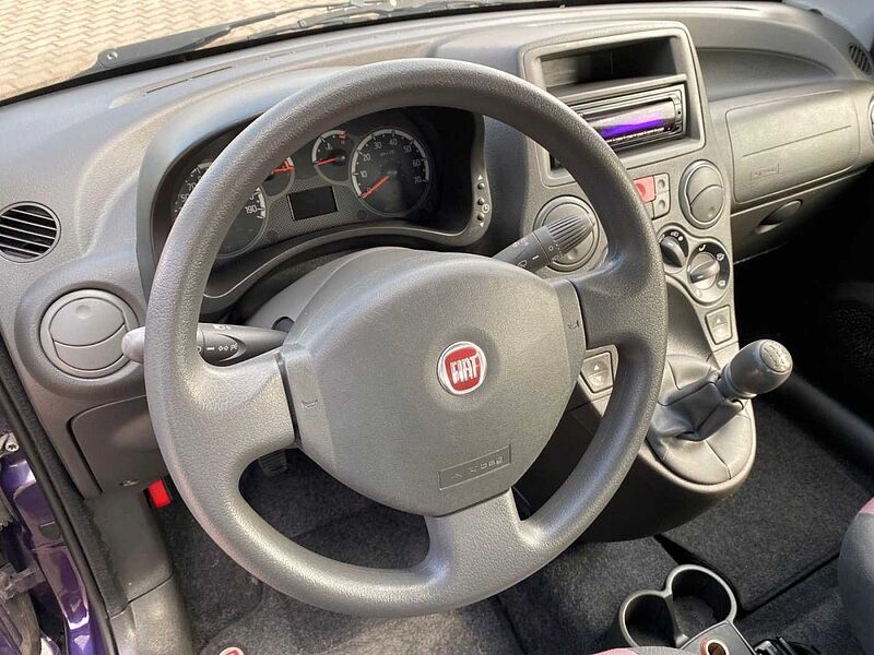 Fiat Panda 1.2 8V Dynamic RADIO+KLIMA+2VORB+TÜV-NEU