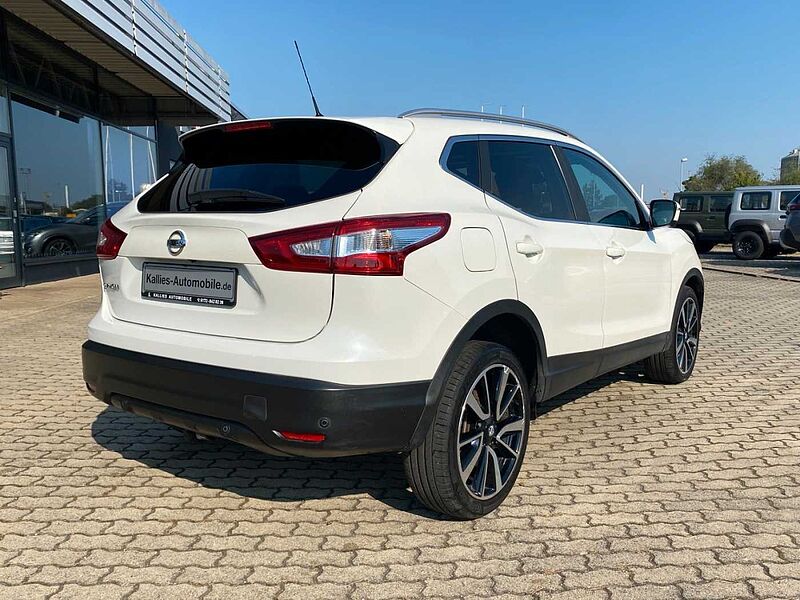 Nissan Qashqai 1.2 DIG-T Xtronic Tekna KEYLESS+PANO+NAV