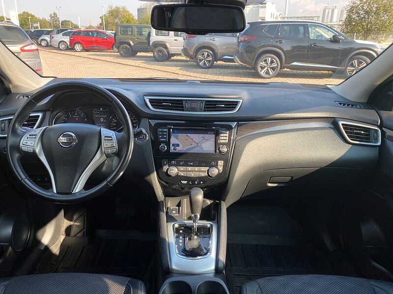 Nissan Qashqai 1.2 DIG-T Xtronic Tekna KEYLESS+PANO+NAV